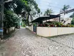 Edapally Thrikkakara 10cent 1500sqt 3bhk house 1.40cr