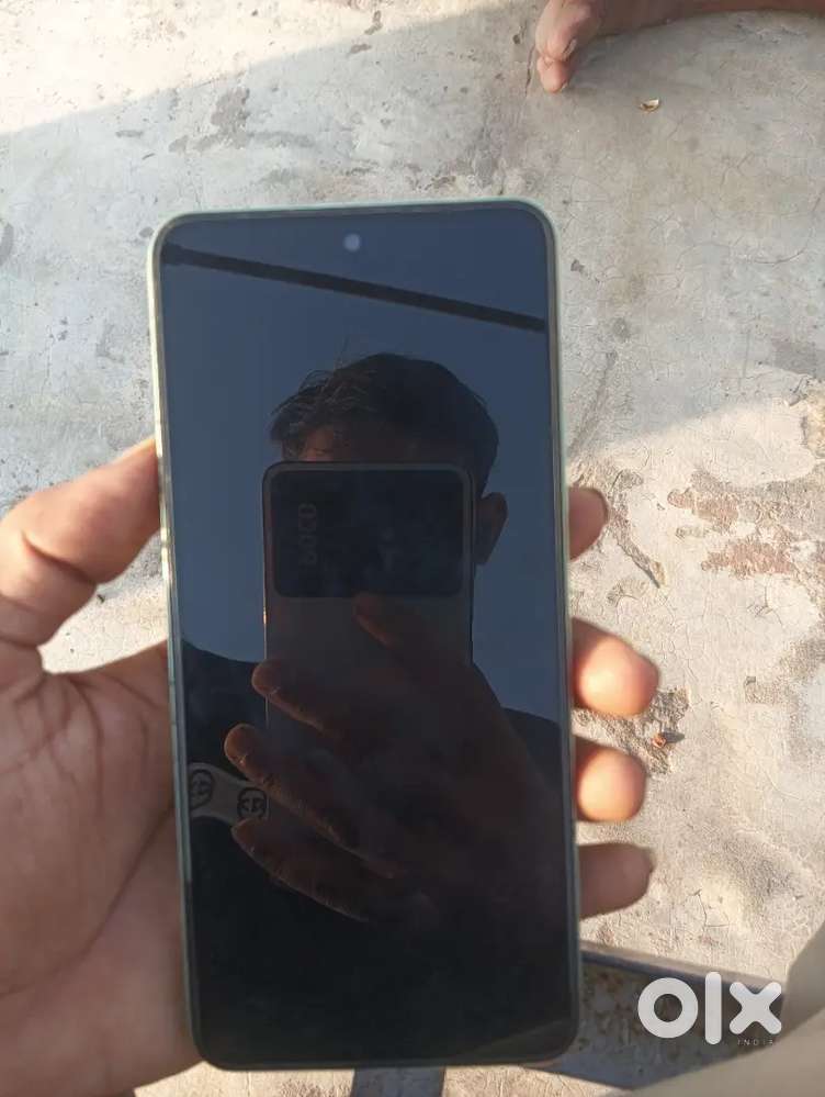 P1 5g 8+8/128 no problem phone only display change