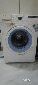 LLOYD washing machine