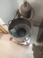 Heavy-Duty 13 Litre Grinder – Excellent Condition – Priced to Sell!