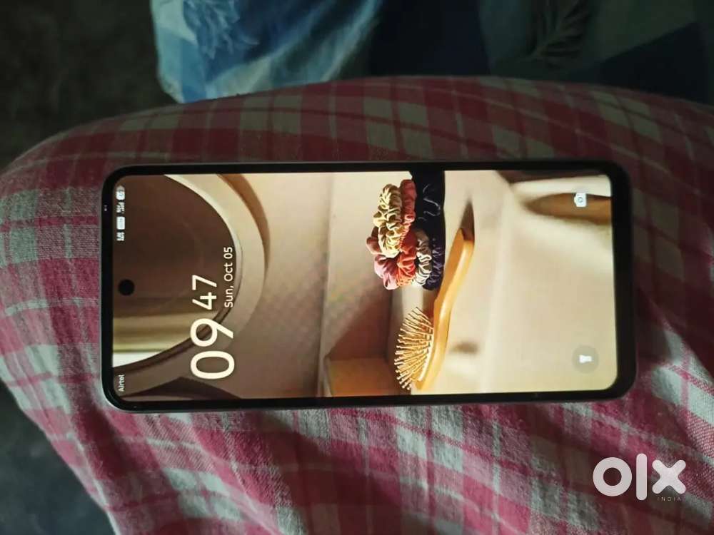 Infinix note 50x 5g 8/128 with brand box 5 months old all original