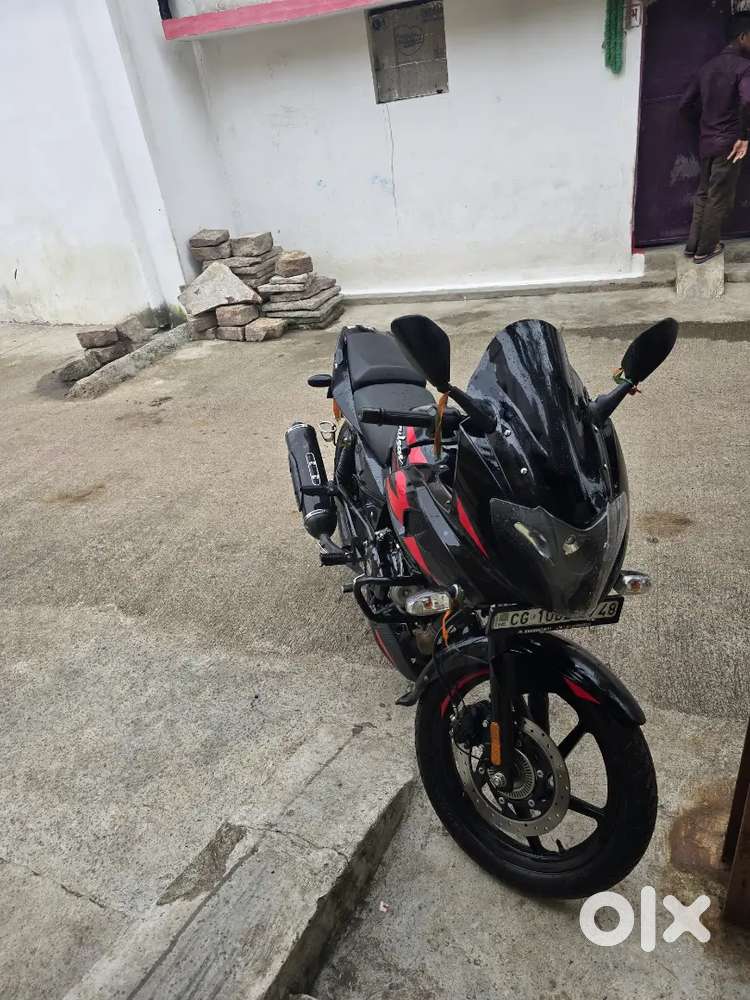 Beand New condition  Bajaj Pulsar  no any scratch very good condition