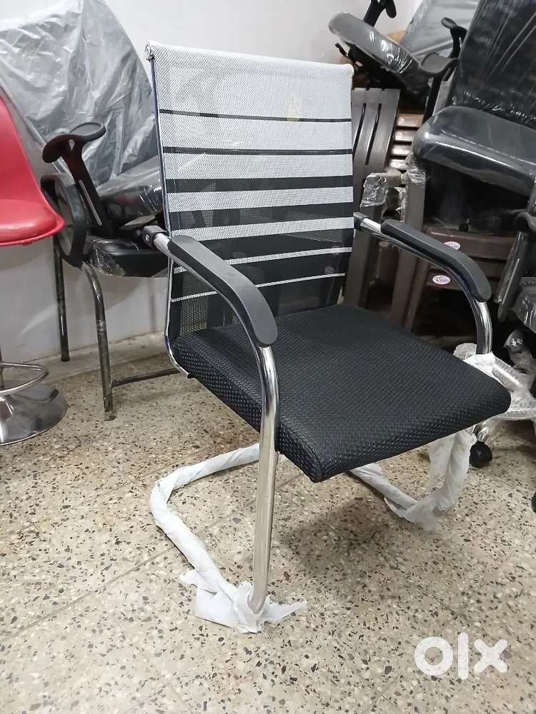 Professional's visitor chair