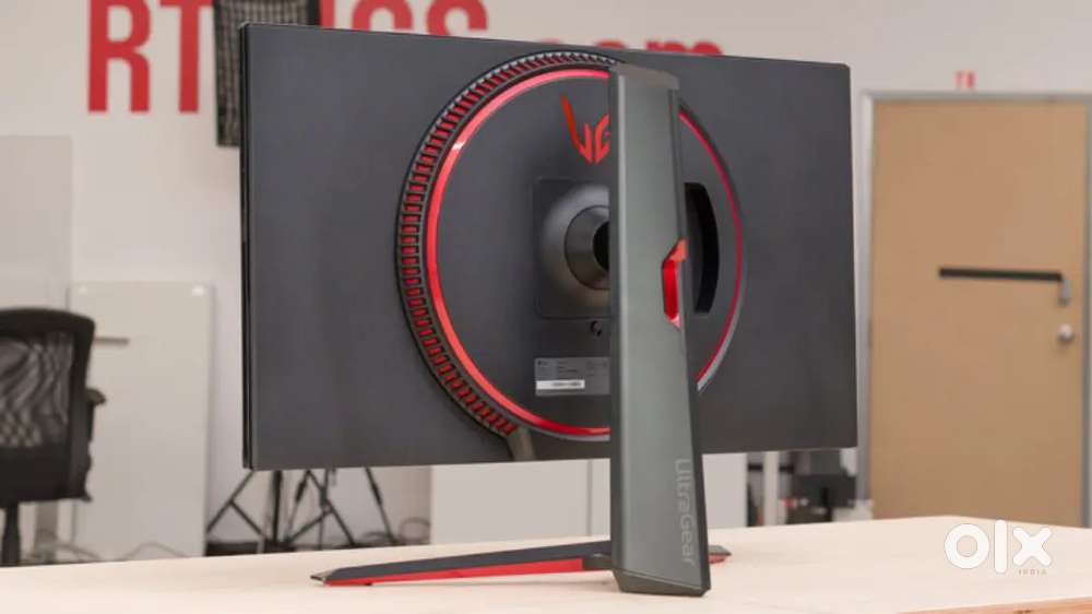 LG UltraGear 32GN650 – 32 QHD  165Hz  1ms  HDR10 Gaming Monitor