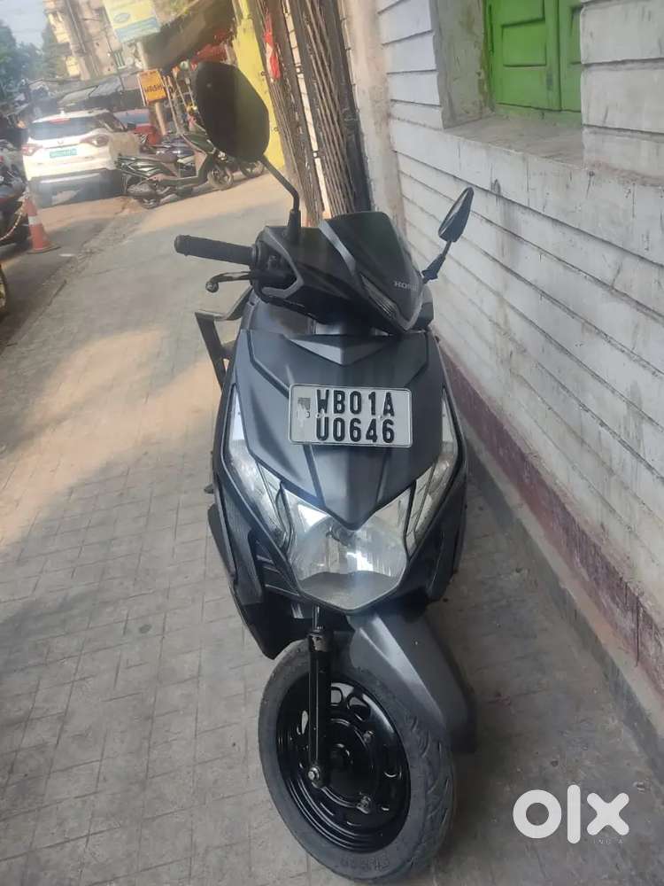 Honda dio milage 50 plus all papers ok insurance till 2027