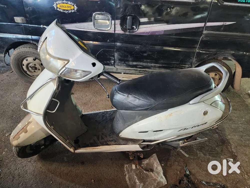 Activa 1st Owner good condition