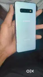 Samsung s10+ 6/128