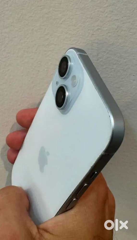 Get iphone 15 256gb under warranty & guarantee with good condition