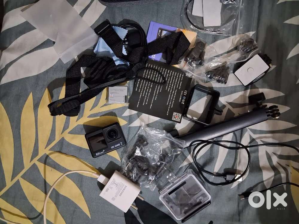 IZI 5k Action camera (1 month old)