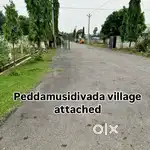 దువ్వాడ స్టేషన్ కి 7km దూరంలో peddamusidivada దగ్గర వెంటనే ఇల్లు