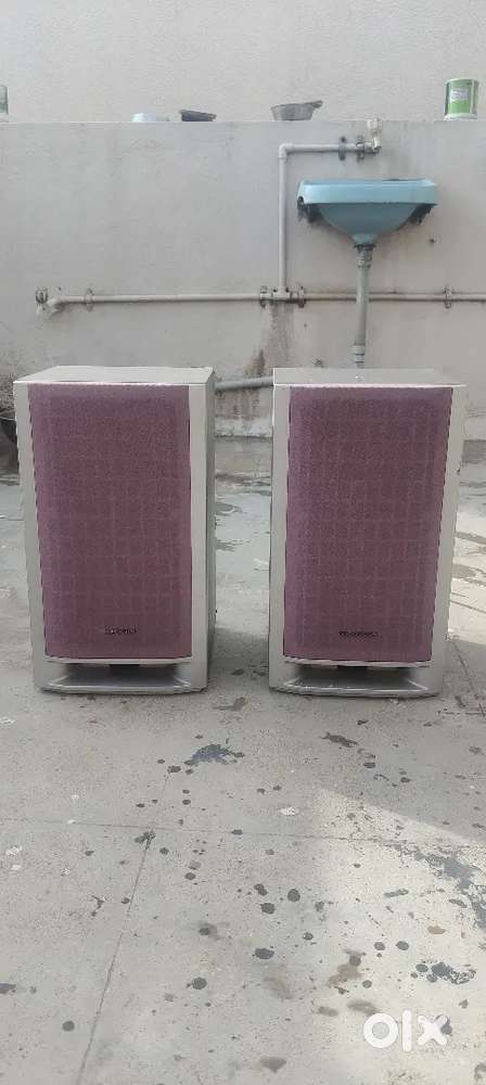 ચાલુ છે ગુડ કડિશન 6 ના સ્પીકર છે