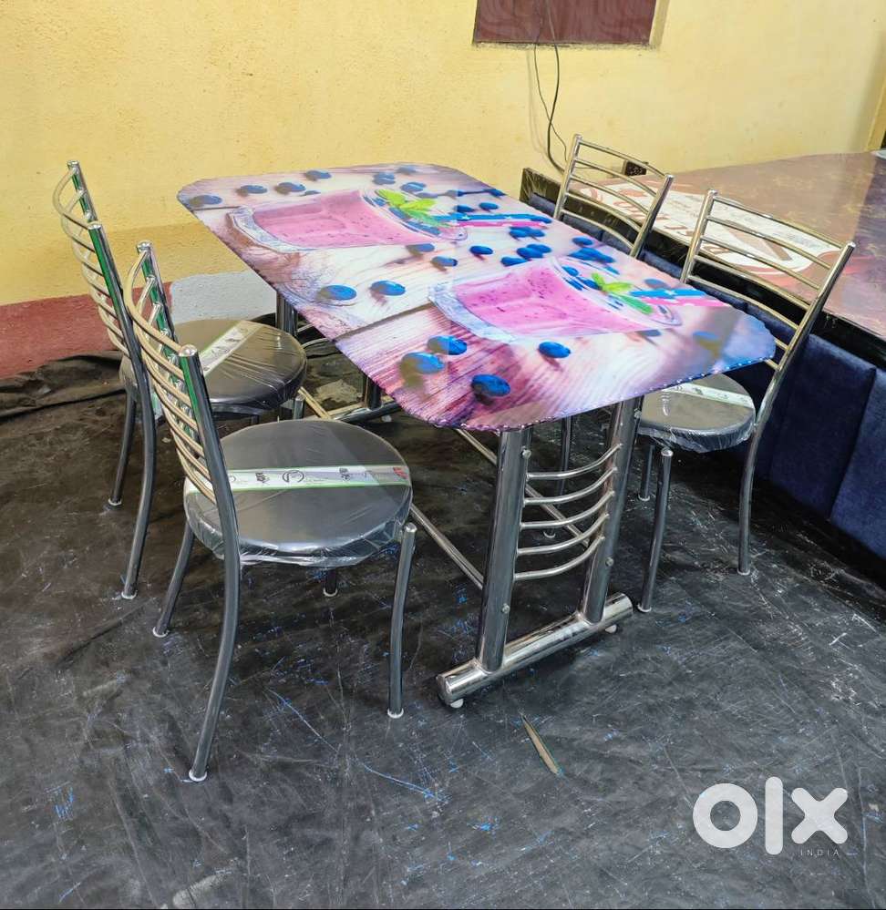 Bowzar New Steel Dining Set 4 Seater With Printed Glass Furniture