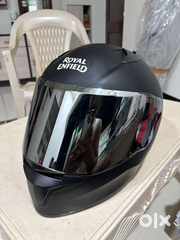 RE full face Helmet 1350g non-use