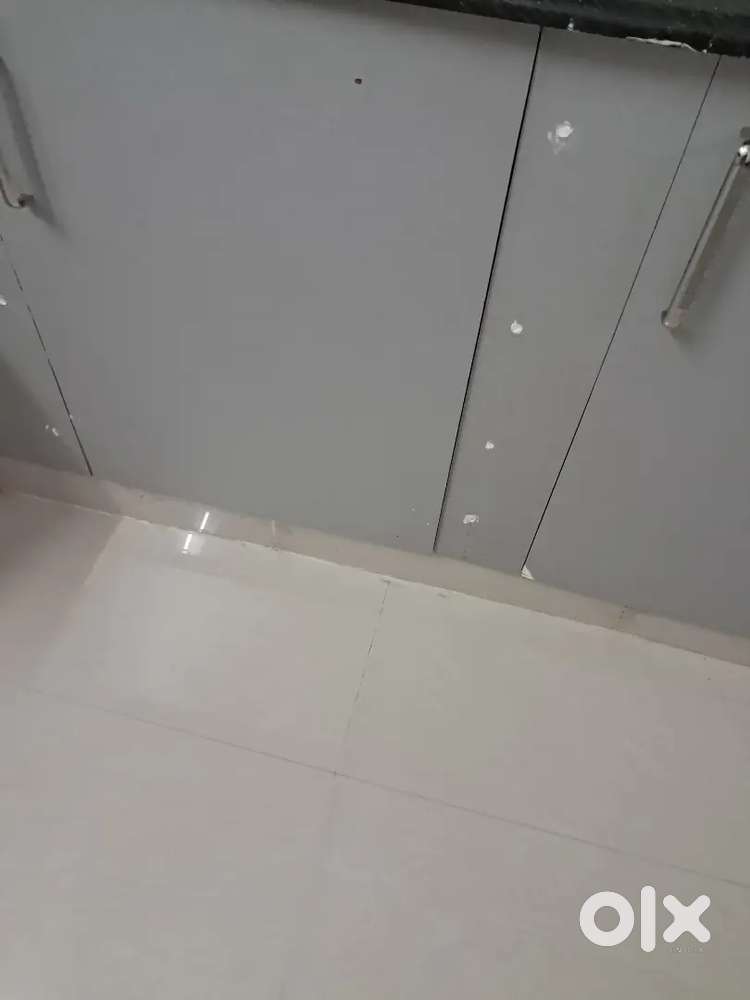 BATCHLOR ROOMS AVAILABLE 2000To4500