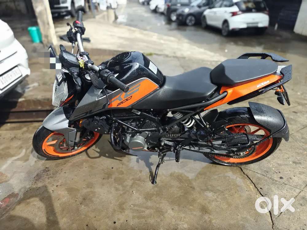 KTM DUKE 200