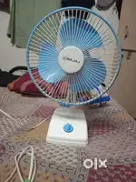 Bajaj table fan