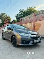 Honda City ZX 2015 Petrol Automatic Sunroof