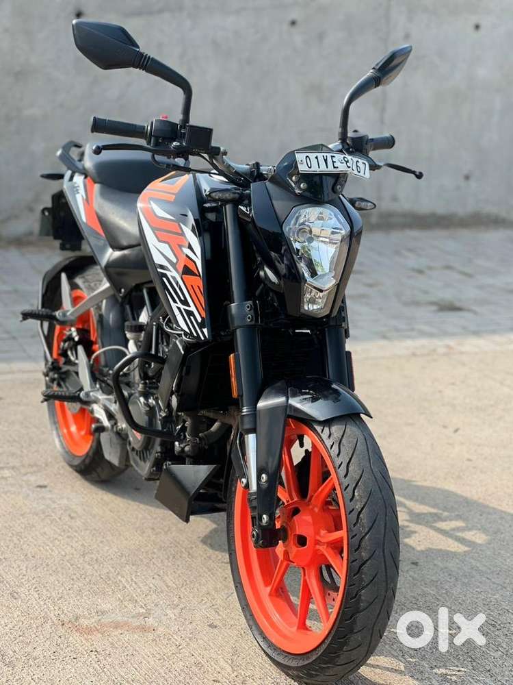 KTM Duke 125 ABS (11/2020)