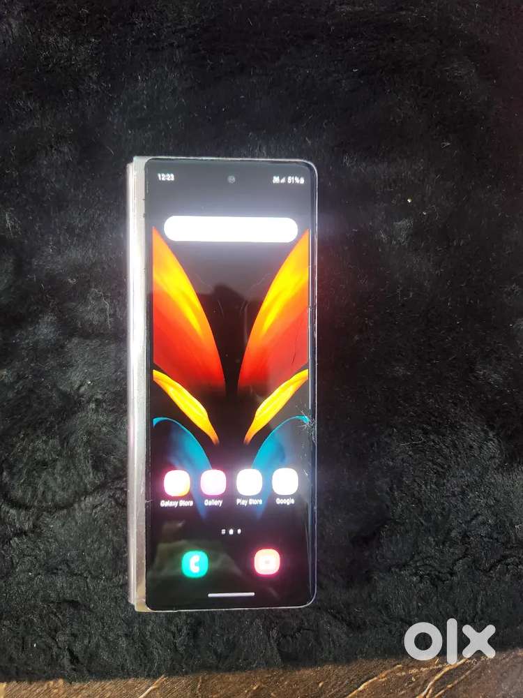 Samsung z fold 2