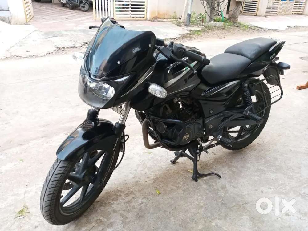 Bajaj pulsar 150