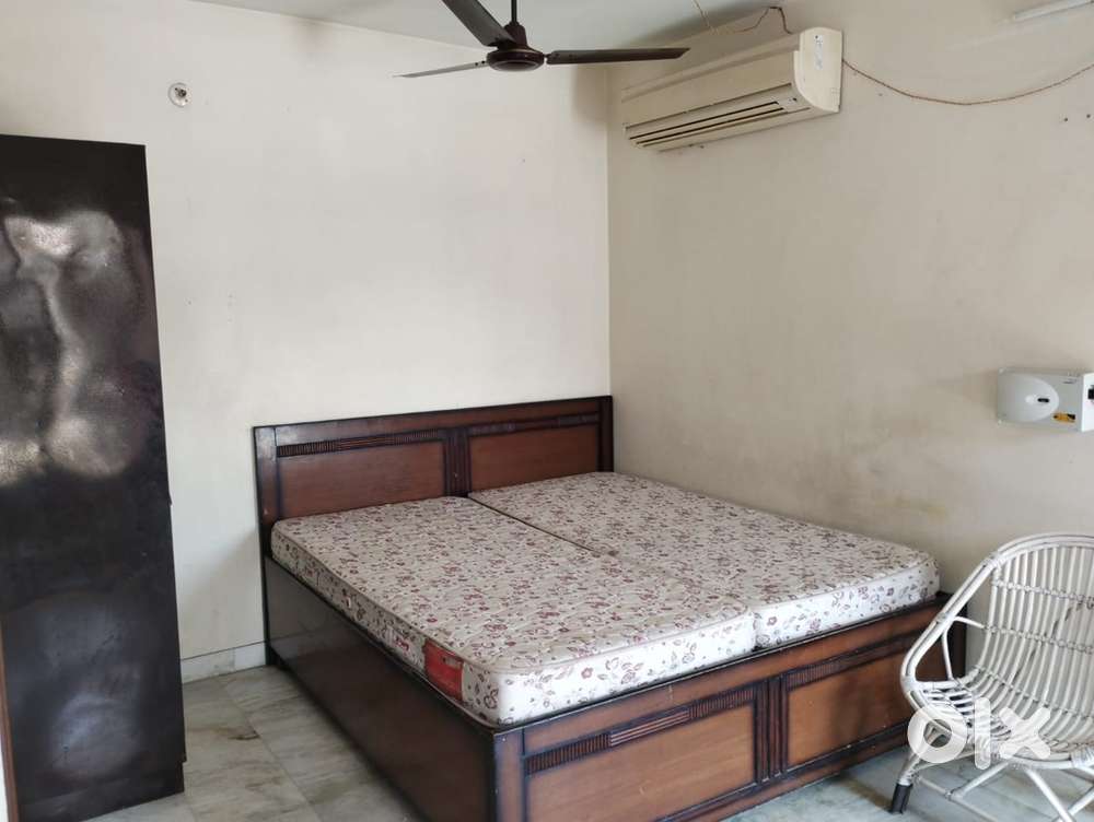 Independent 1 room set+kitchen:11000,2 room set+kitchen:16999 for rent