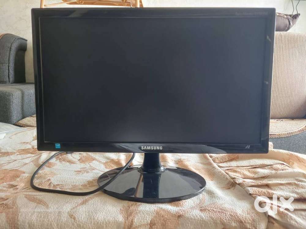 Samsung S19B150B 18.5″ LED Monitor – Good Condition, VGA Included