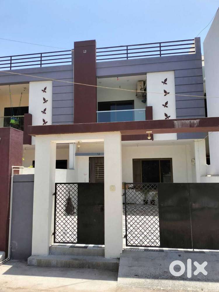 3 BHK House in Doctor Society (Near Dhanlaxmi Society)