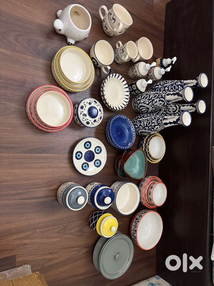 Ceramic pots, cups, plates etc