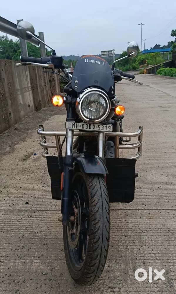 Meteor 350, Stellar Black Costom Built Bike