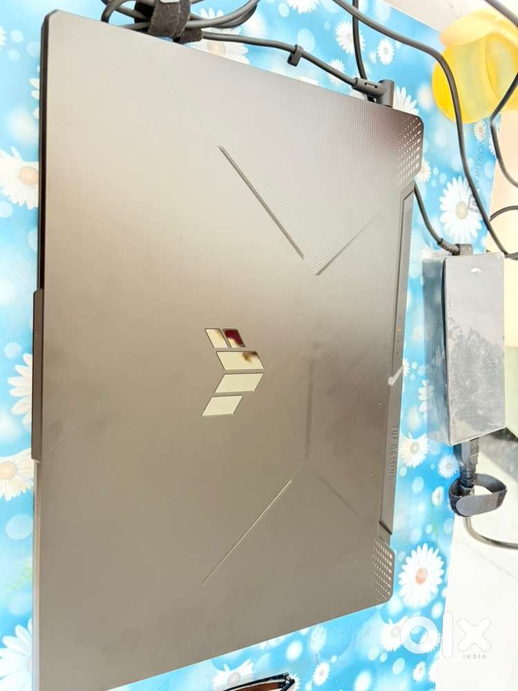 Asus TUF15 with 3050 graphic card 5months old
