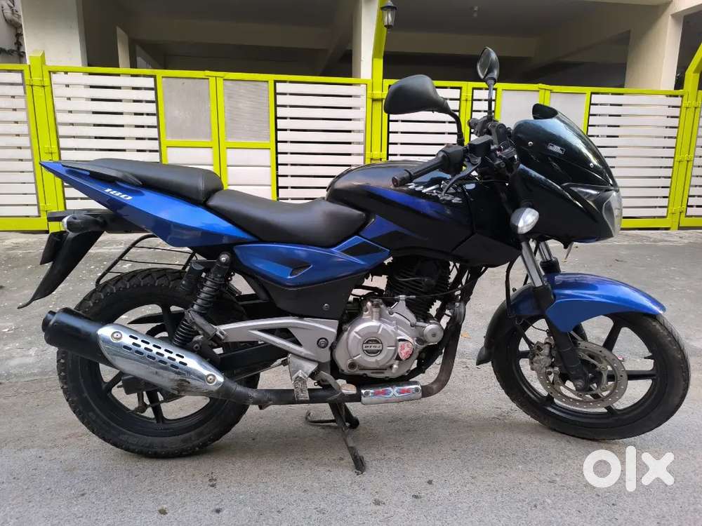 Bajaj Pulsar 180 cc excellent condition bike