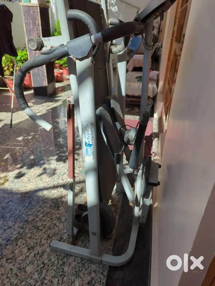 Multi functional manual tredmill