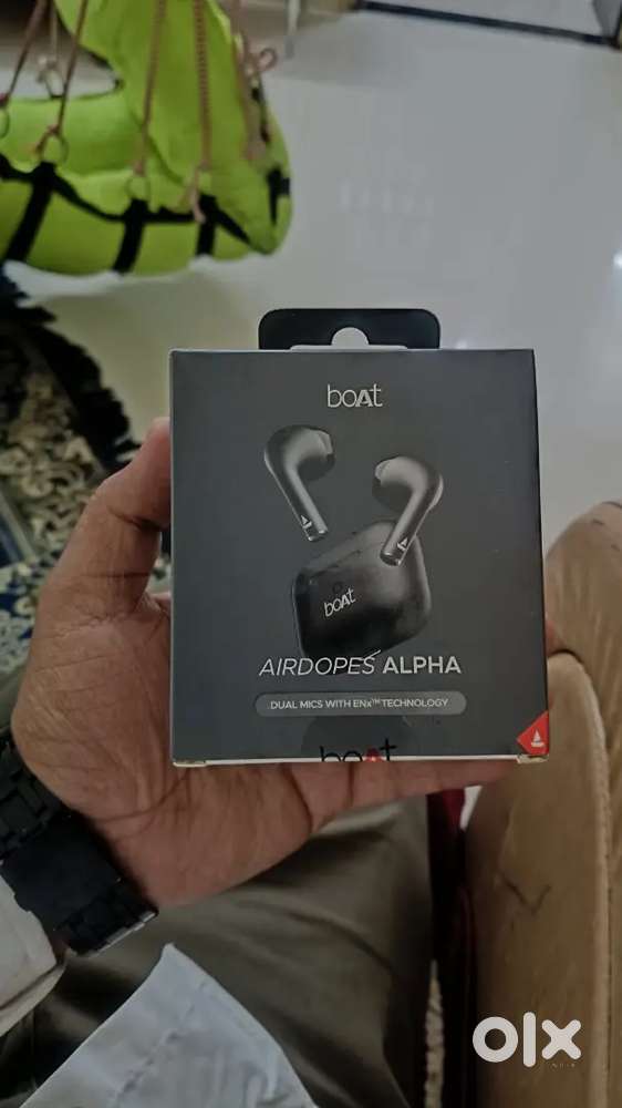 Boat Airdopes ALPHA
