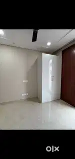 2BHK Flat. Fifth floor. Unfurnished. Lift facility. gated society