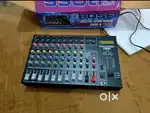 Dj mixer boss
