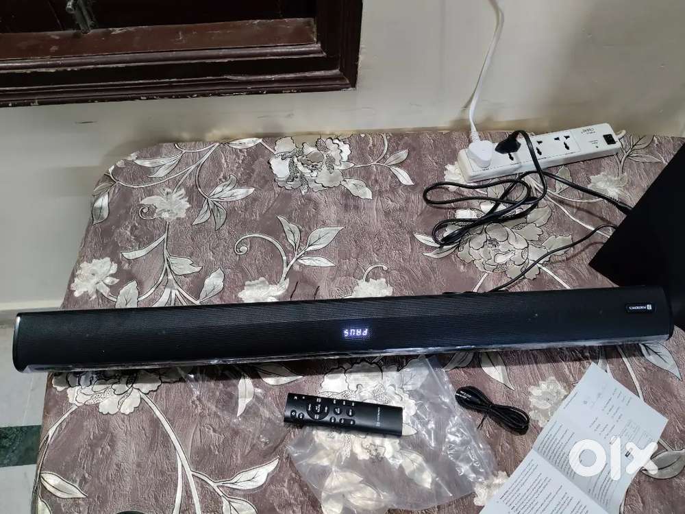 Soundbar With Woofer