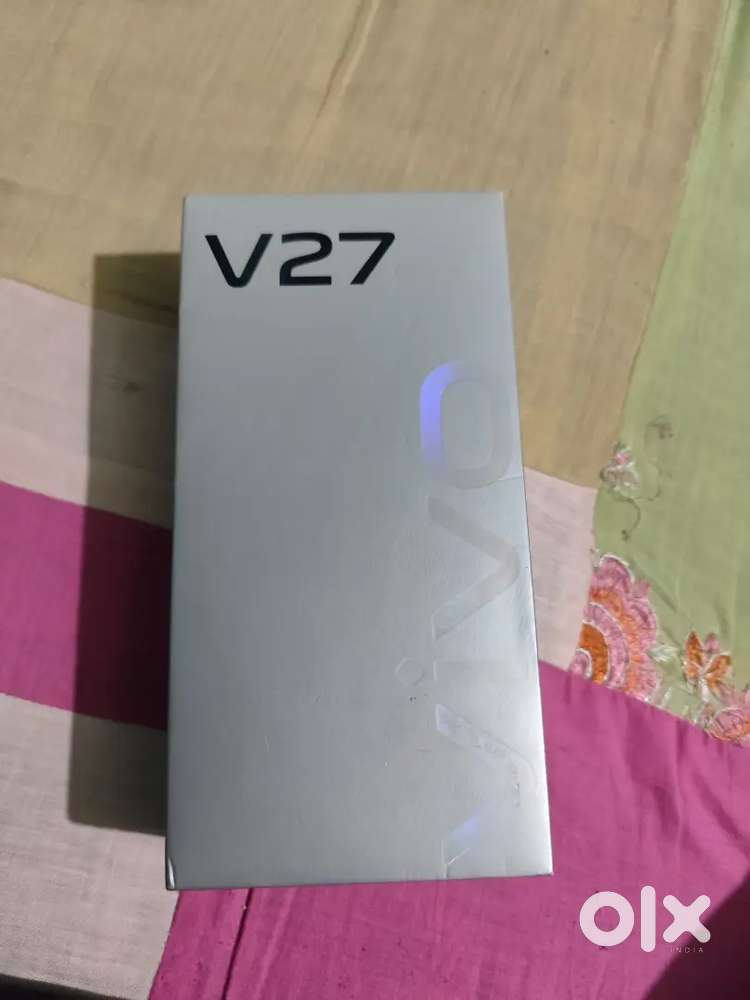 Vivo v27  8/128 gb