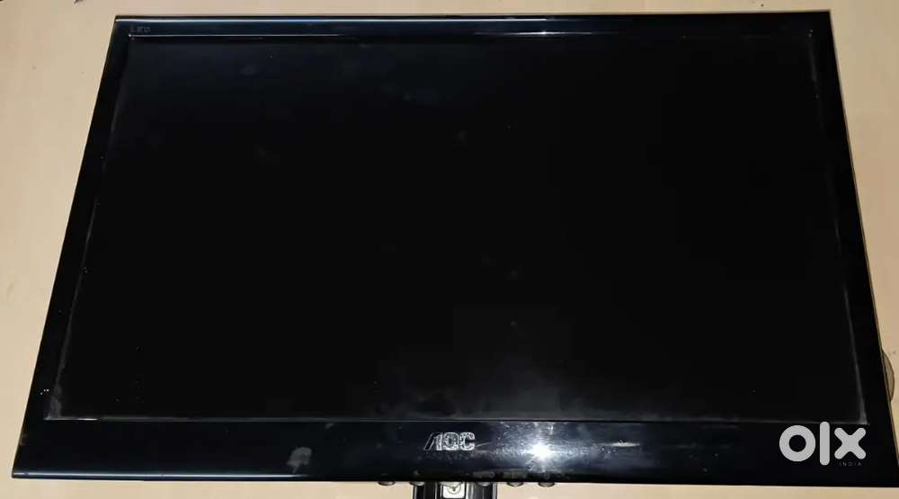 AOC Monitor white Screen not working condition