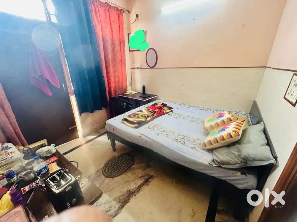 2BHK Janta Flat Sector 22 Furnished Available from 12 Oct'25