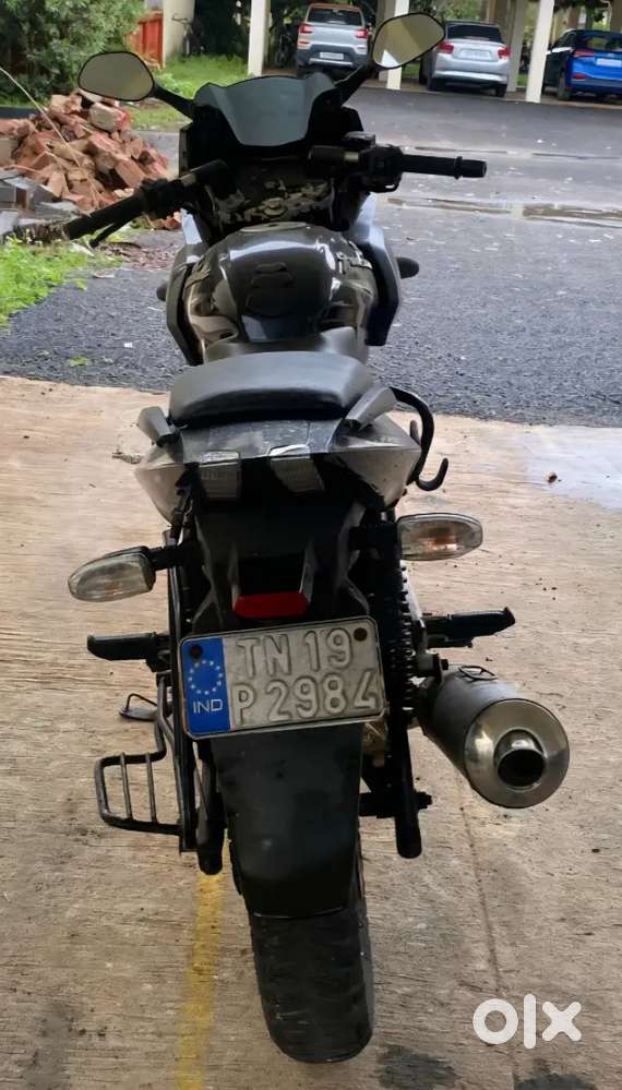 Pulsar 220 single ownership with very less milage