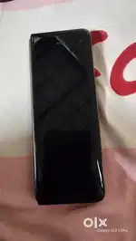 Samsung fold phine is excellent condition. Inner display dead