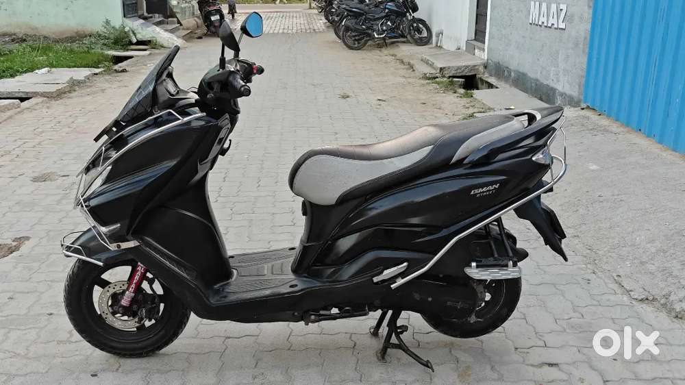 Suzuki burgman.  2020 model