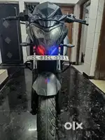 Pulsar Ns200 Top notch condition Single owner.