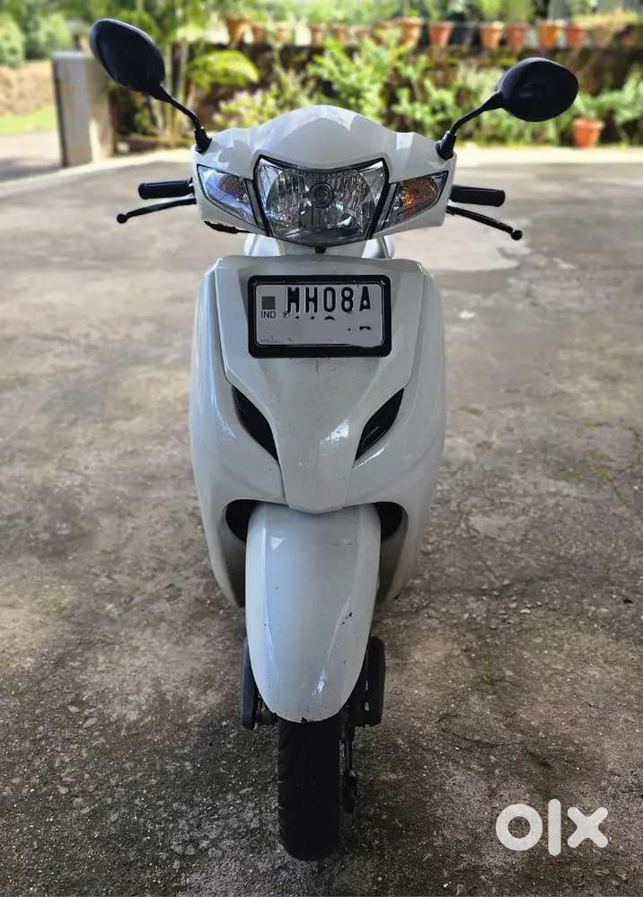 Activa 3g  urgent sell 2nd owner