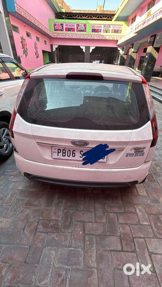 Ford figo 2012