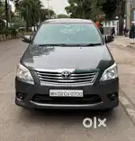 Toyota Innova 2.5 V 7 STR, 2012, Diesel