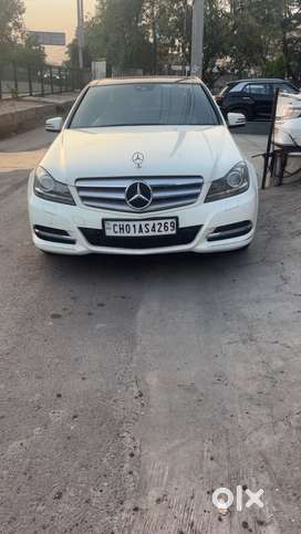 Mercedes-Benz C-Class 2012 Diesel 108000 Km Driven