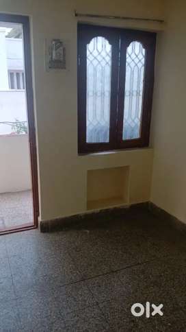 2 bhk house for rent clevleand town