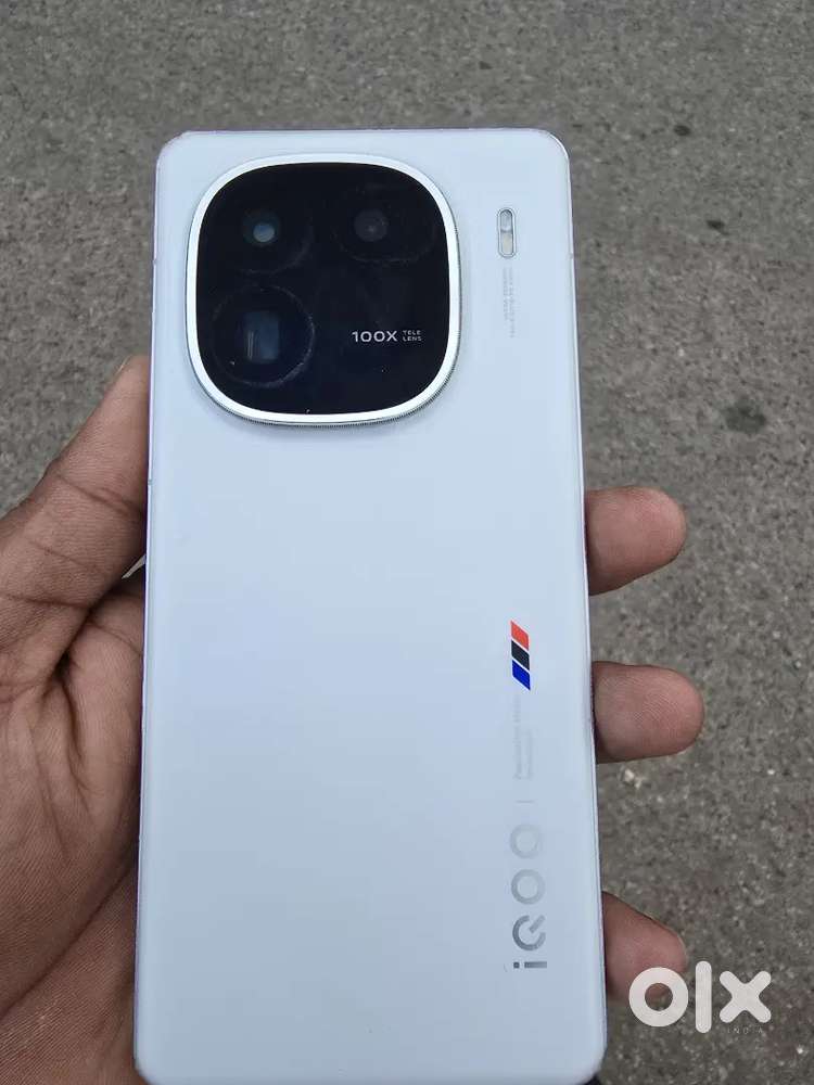 IQOO 12 5G (12/256GB) BMW version