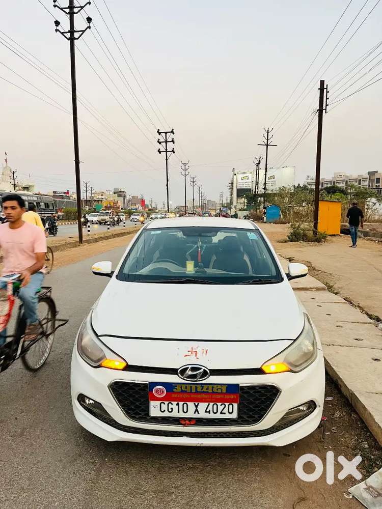 Hyundai i20 2015 Petrol 91000 Km Driven